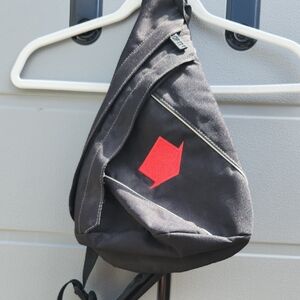 Soren Black Crossbody Bag